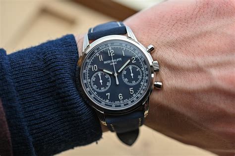 patek philippe chronograph 5172 g|First Photos The Patek Philippe 5172G Hand.